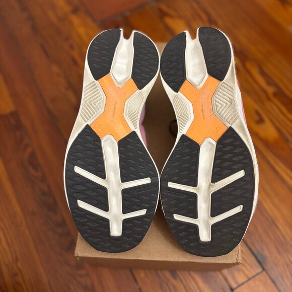 NIB On Running Cloudeclipse Running Shoe in Tangerine/Ivory, Size 9 - Picture 10 of 14